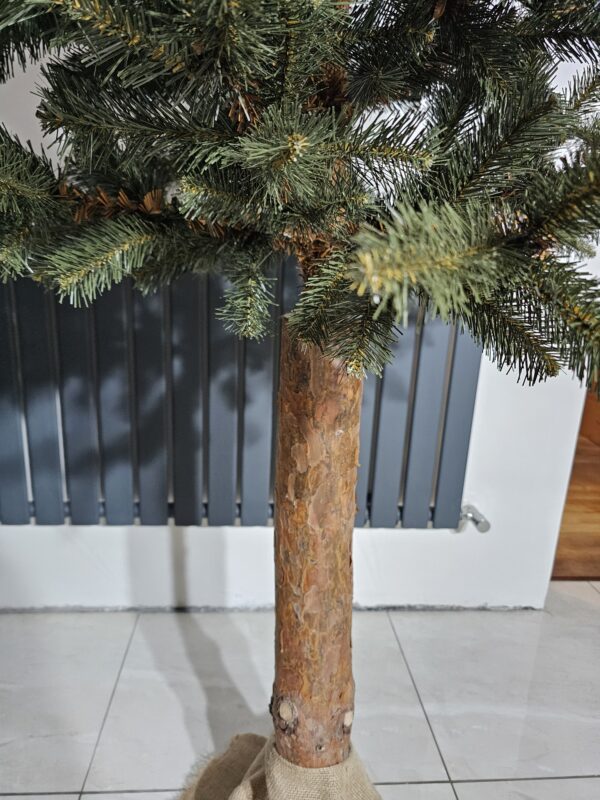 Siberian Spruce on Trunk PVC - Image 3