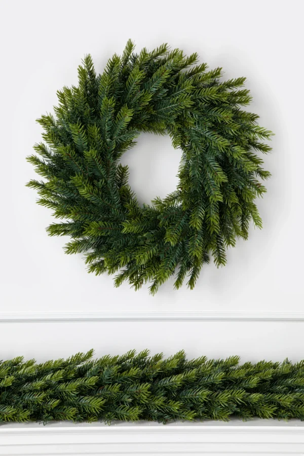 Cashmere Spruce PE Garland - Image 5