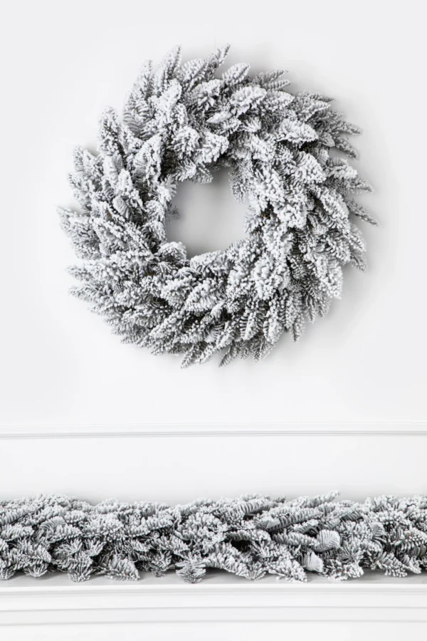 Nobile’s Fir Snow Covered PE Wreath - Image 7